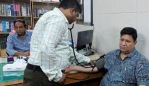 পররাষ্ট্রমন্ত্রী, চিকিৎসা নিতে বিএসএমএমইউতে।