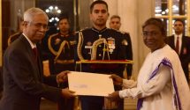 ভারতের রাষ্ট্রপতি বলেন বাংলাদেশ-ভারত বন্ধুত্ব পণ্য ভাবে আছে আশা করে আগামী দিনেও থাকবে।