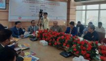 খাদ্য পূর্ণ নিয়ন্ত্রণে আনার জন্য বক্তারা বলেন,  চাইলে খাদ্যপণ্যের সংকট তৈরি করতে পারে’।