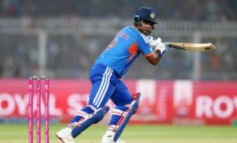 ক্রিকেট ম্যাচ এ ভারতের বড়ো জয় ।